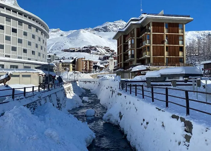 Casa A Cervinia Sulle Piste 2 Апартаменти